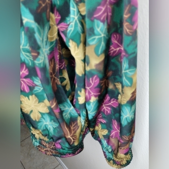 VTG 80s 90s Teddi Women's XL Satin Bomber Jacket AOP Leaf Full Zip Shoulder Pads - Picture 6 of 10